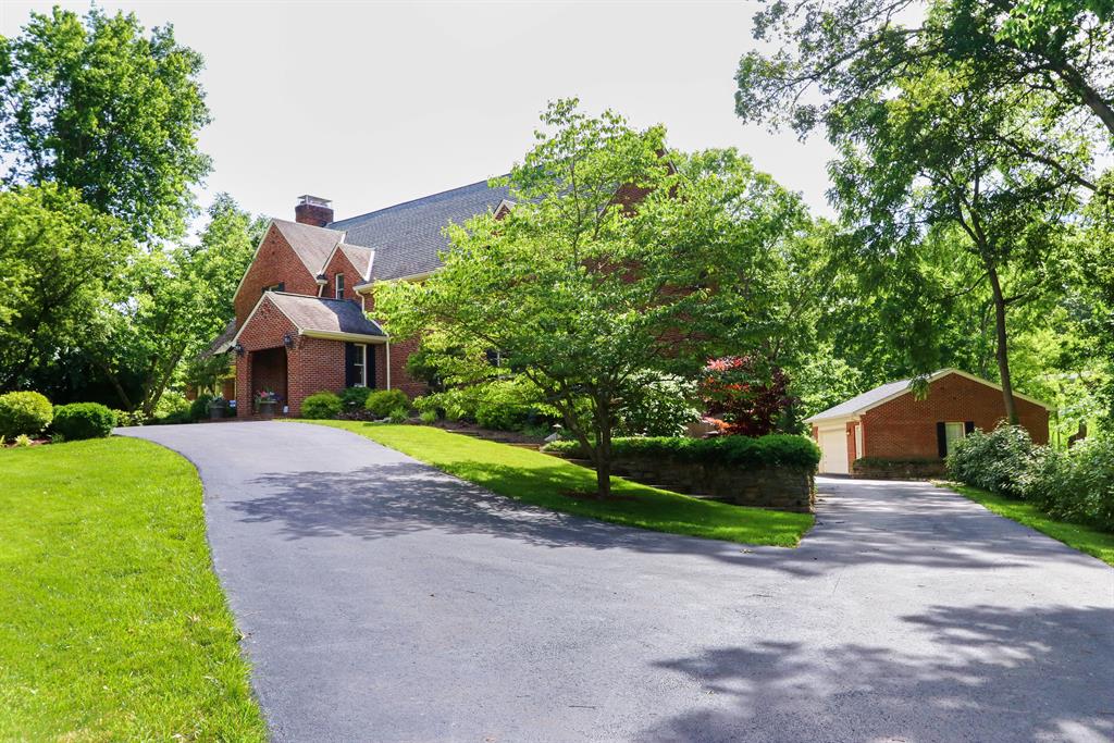 Exterior (Main) 2 for 6787 Glen Acres Dr Amberley, OH 45237