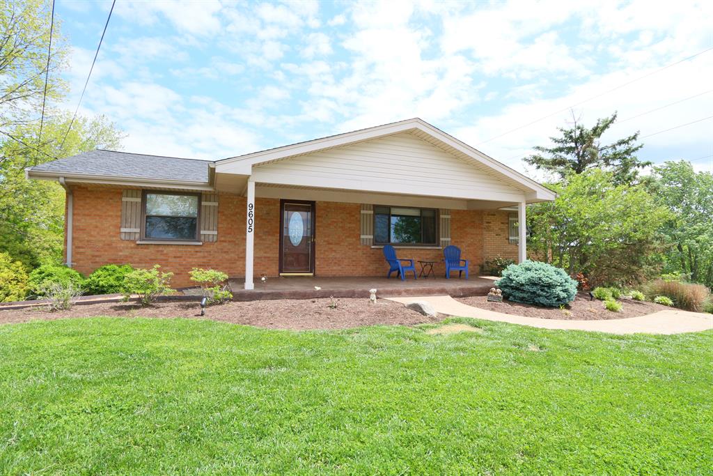 9605 Echo Hills