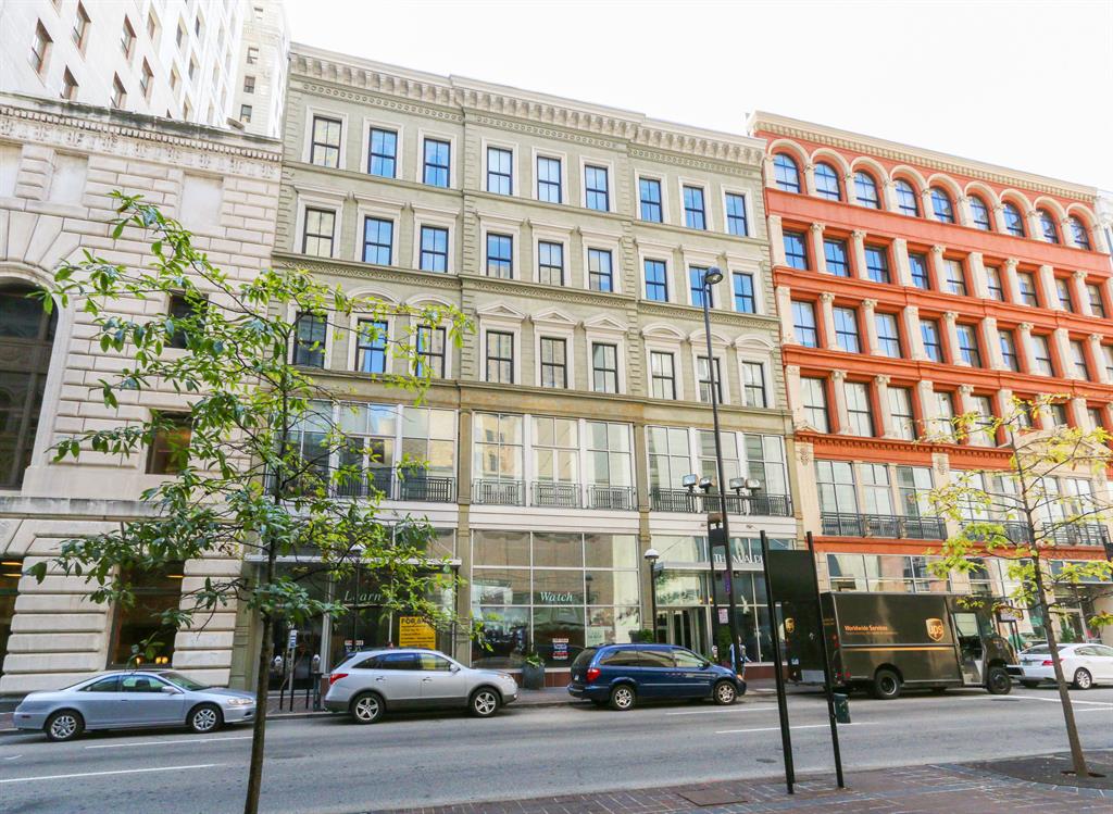 15 W Fourth St, 210 Cincinnati, OH