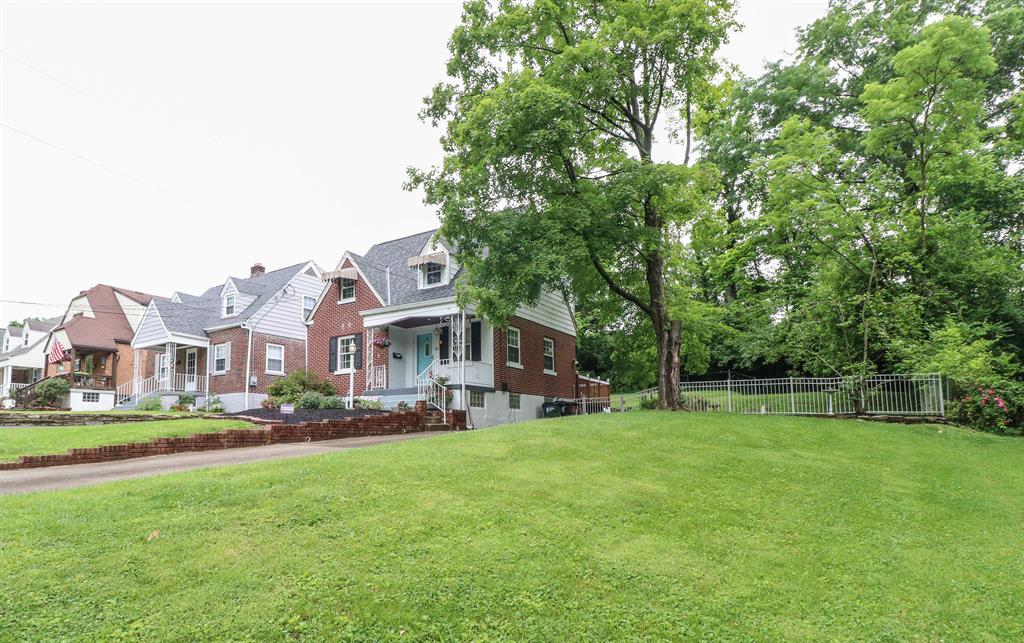 Exterior (Main) 2 for 26 E 43rd St Latonia, KY 41015