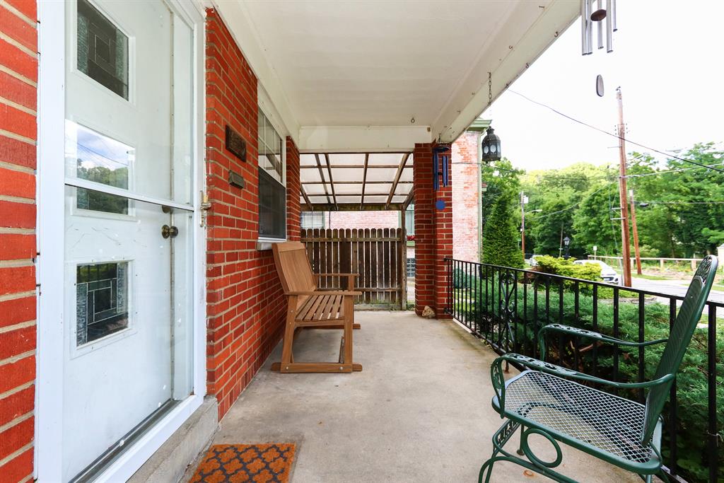 Entrance for 4719 Howard Ave Northside, OH 45223