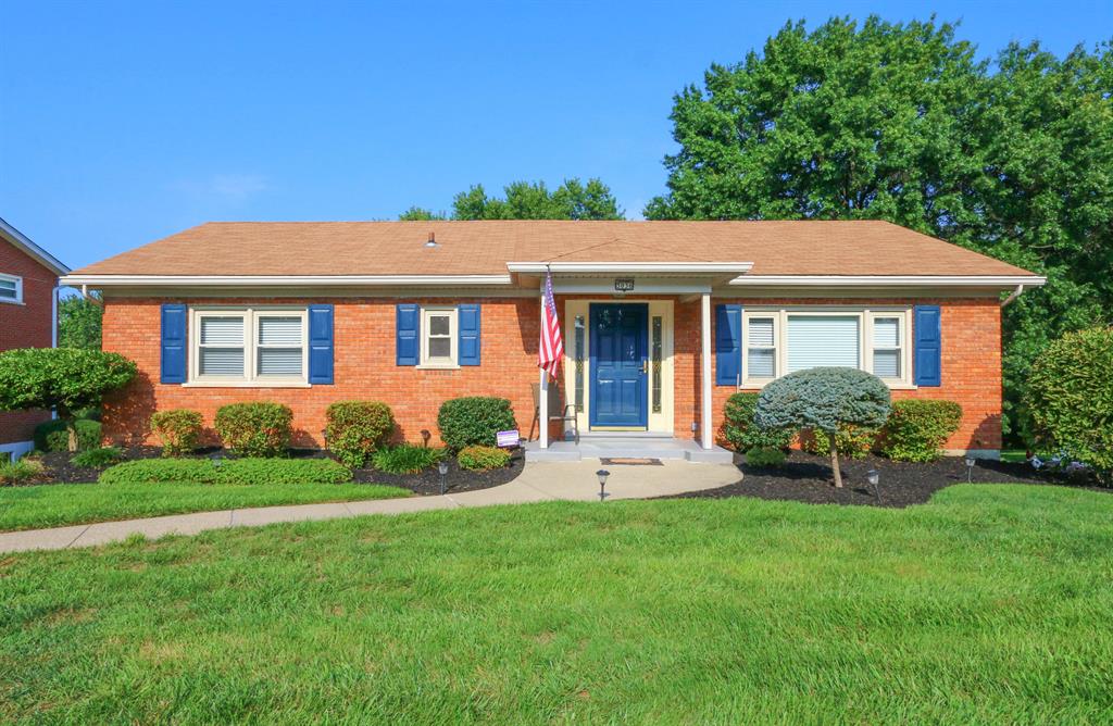 3036 Lindsey Dr