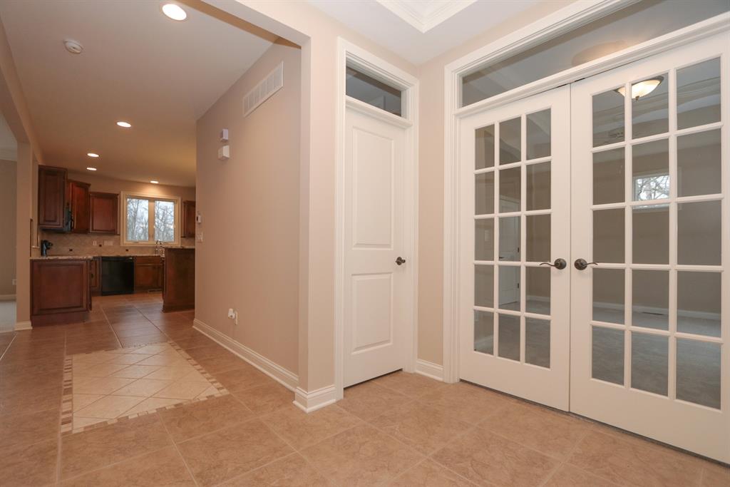 Foyer for 2243 Triple Creek Ct Lebanon, OH 45036