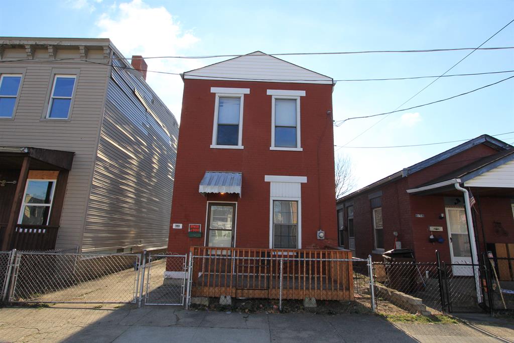 308 Elm St