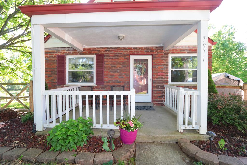 Entrance for 7971 Cherrywood Ct College Hill, OH 45224