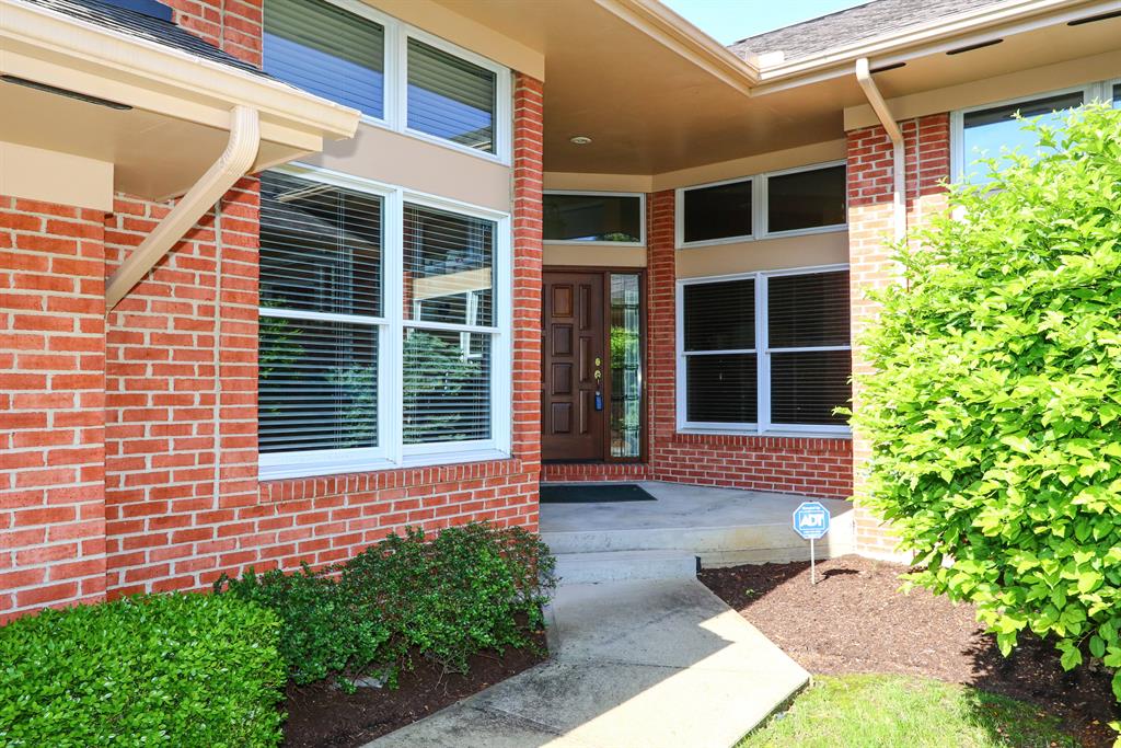Entrance for 1047 Steamboat Way Villa Hills, KY 41017