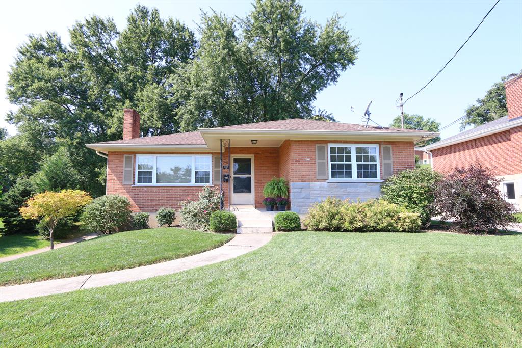 309 Birchwood Dr