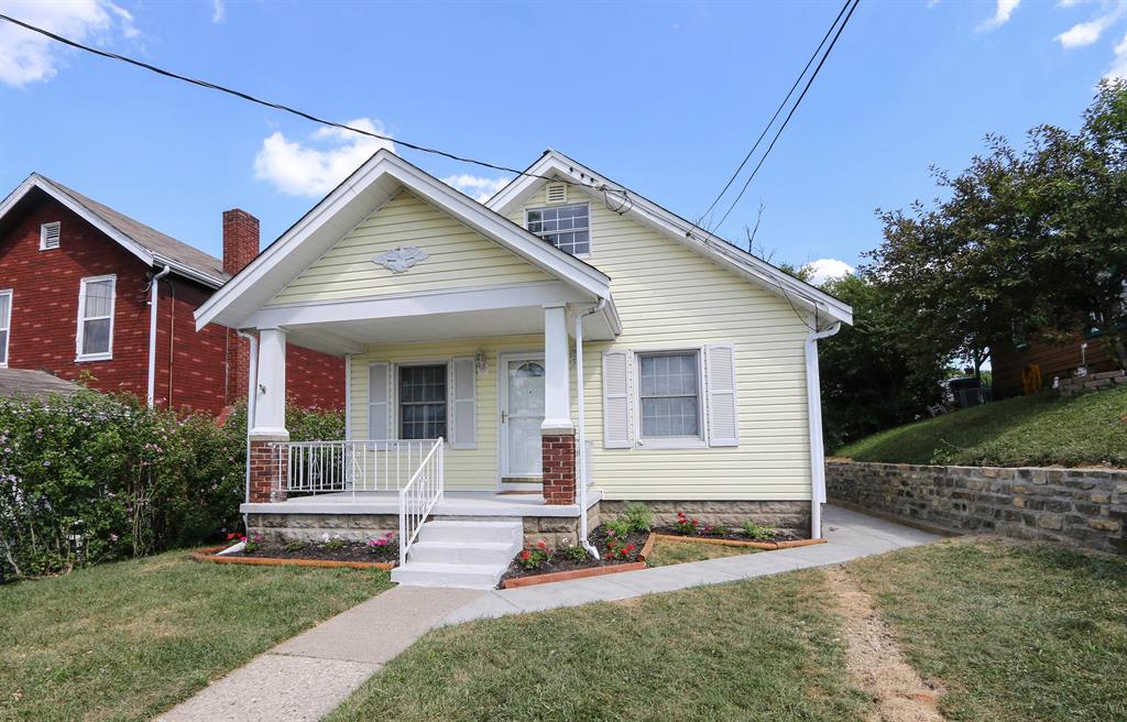 43 Biehl St