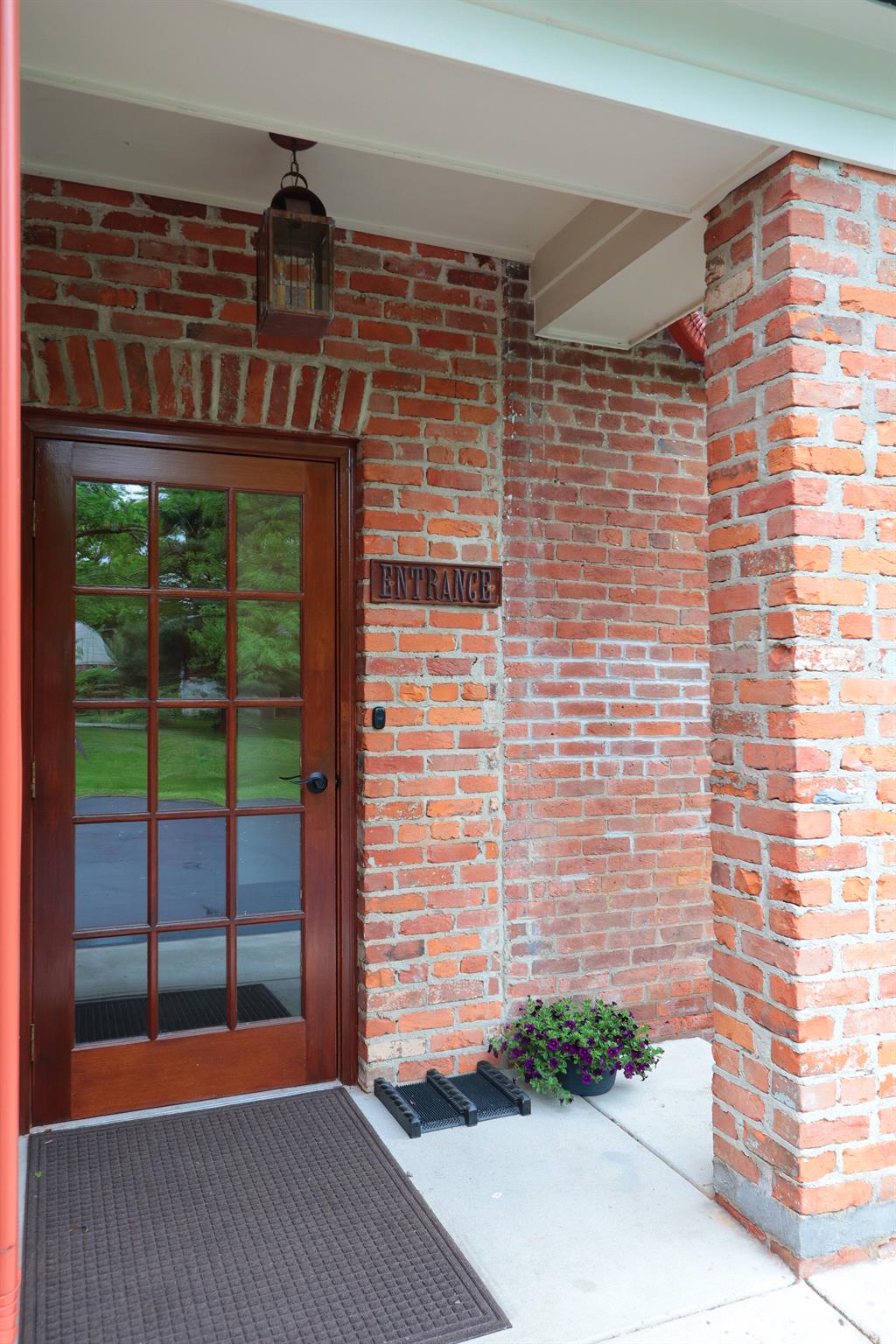 Entrance for 8952 Winton Rd Springfield Twp., OH 45231