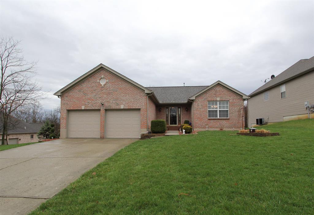 1031 Hartford Cir