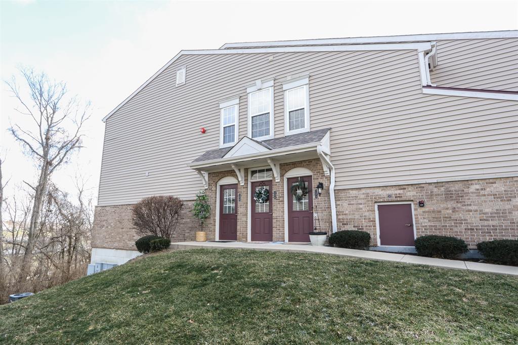 Exterior (Main) 2 for 7578 Bridge Point Dr Green Twp. - Hamilton Co., OH 45248