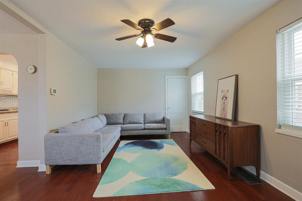316 E Dorothy Ln Kettering, OH