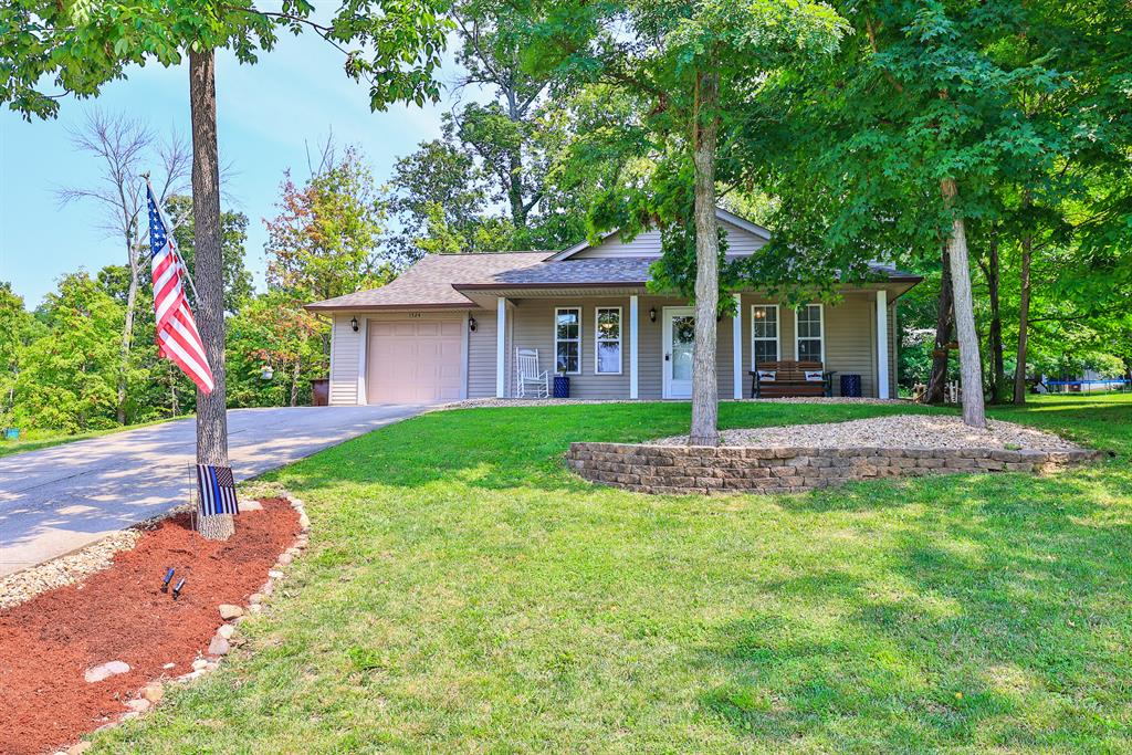 1524 Greenlawn Way Hidden Valley, IN