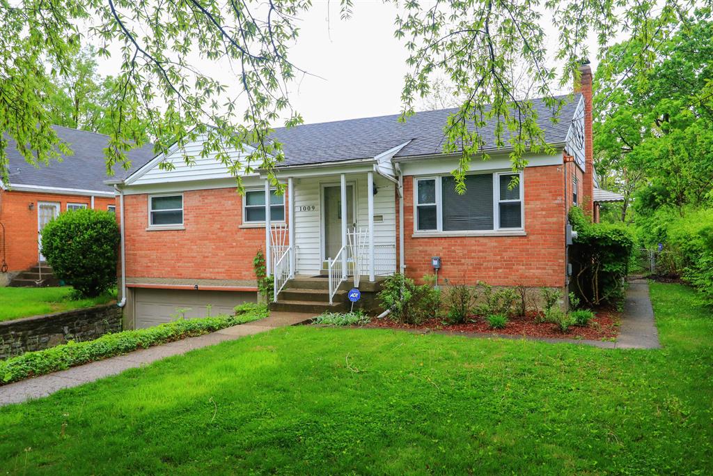 1009 Archland Dr