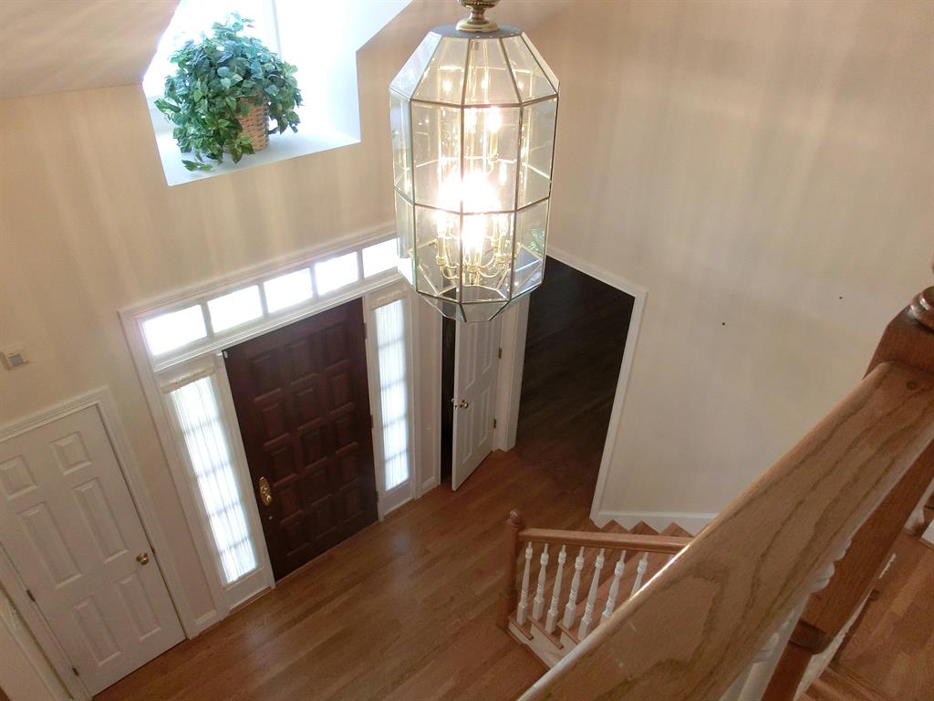 Foyer 3 for 11390 Brittany Woods Ln Sycamore Twp., OH 45249