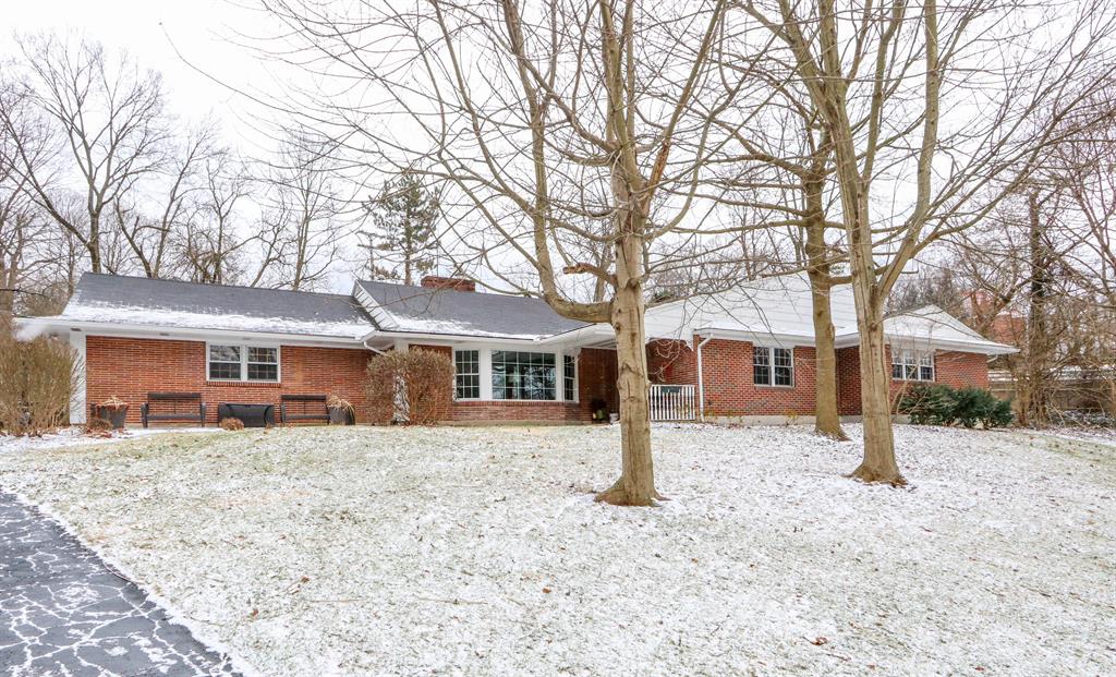 100 E Thruston Blvd