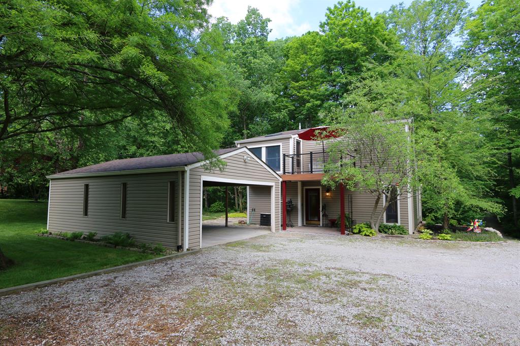 6910 Paxton Rd Loveland, OH