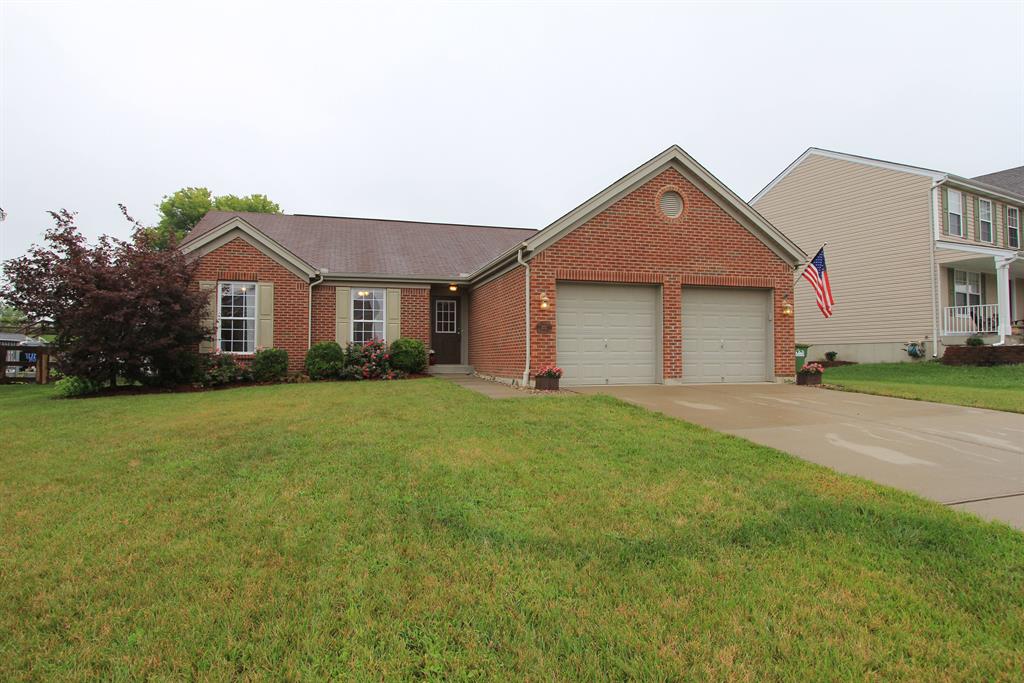 272 University Dr