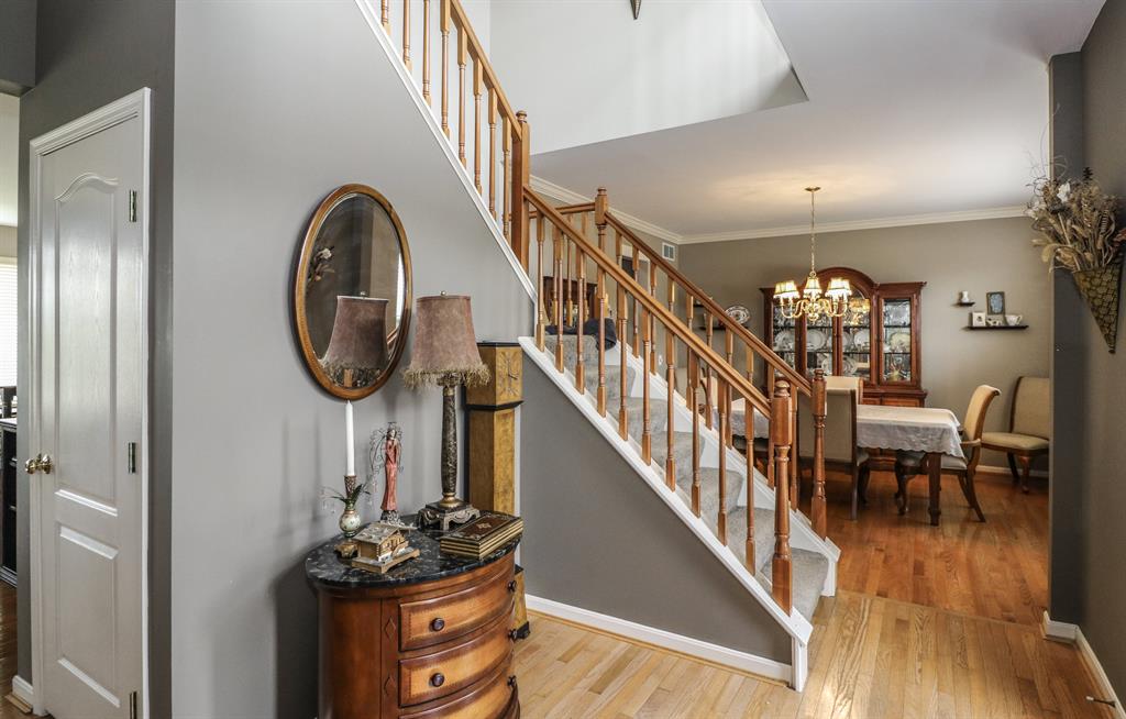 Foyer for 2219 Bourbon St Union, KY 41091