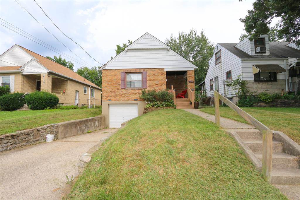 6106 Mayflower Ave Golf Manor, OH