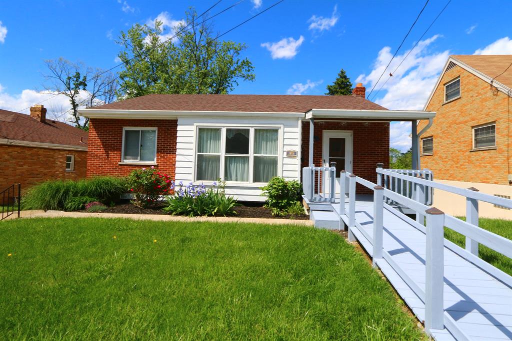 90 Mayo Cir