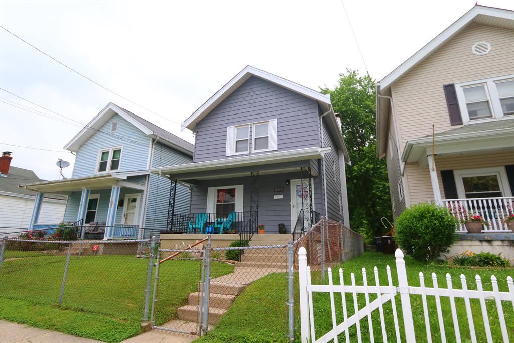 114 Daniels St