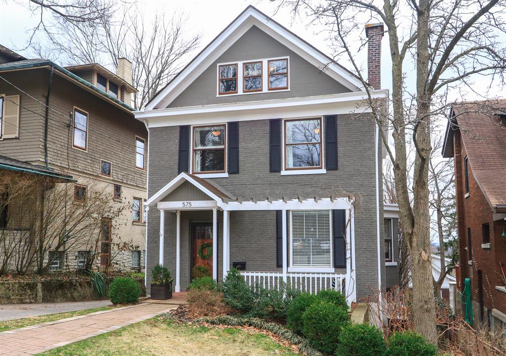 575 Evanswood Pl Clifton, OH