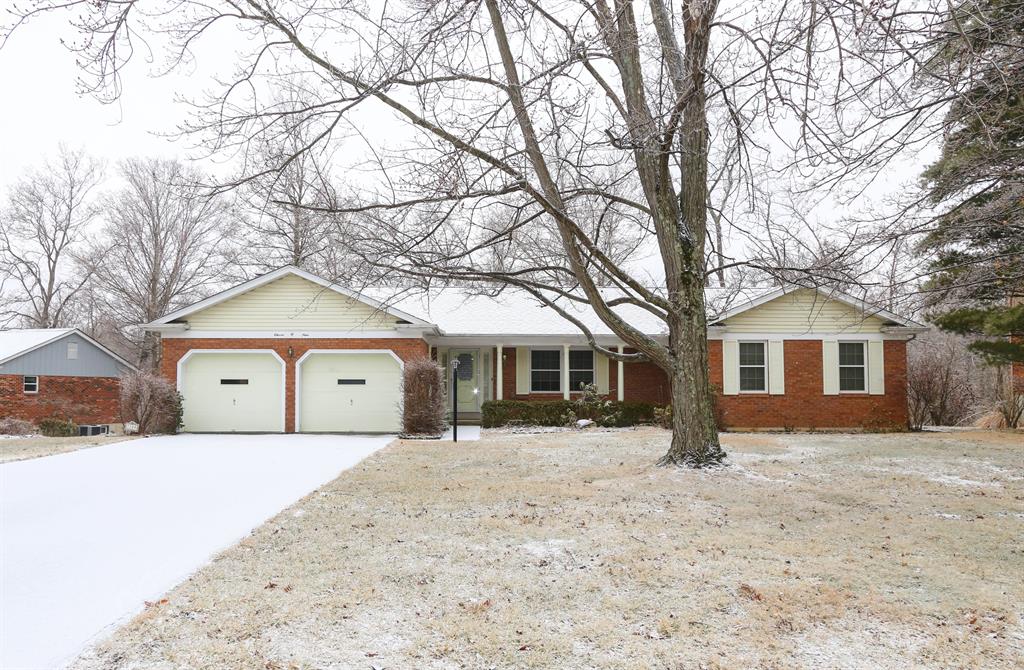 1109 Raintree Dr