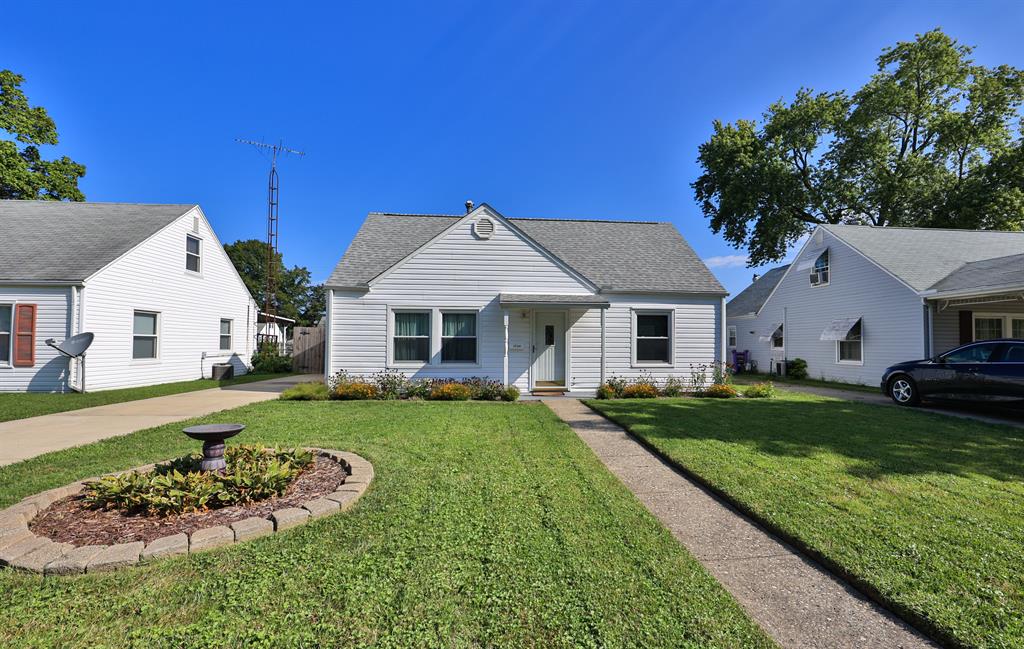 1724 S Sweetbriar Ln Springfield, OH