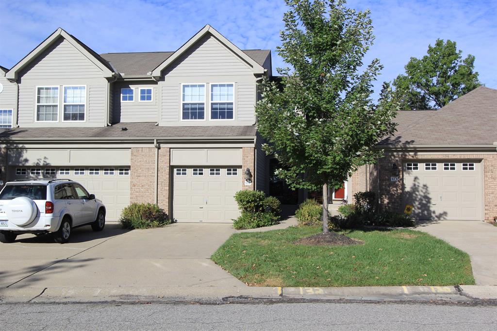 134 Hidden Ridge Ct