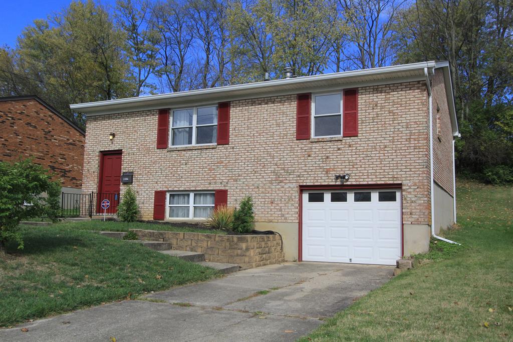 3386 Apple Tree Ln