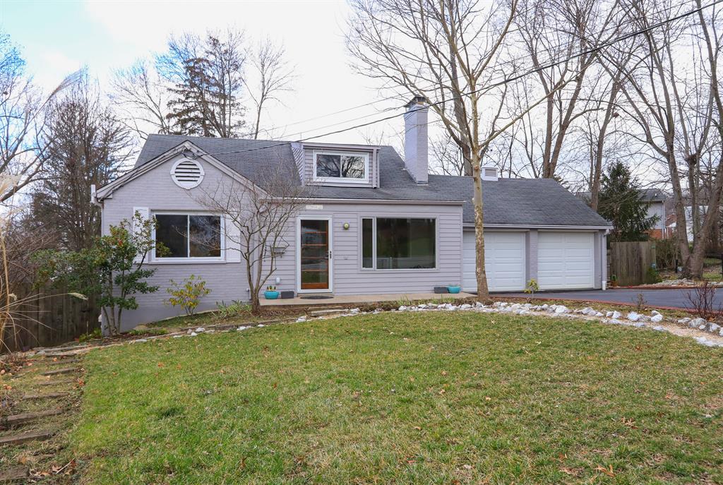 4046 Lytle Woods Pl Mariemont, OH