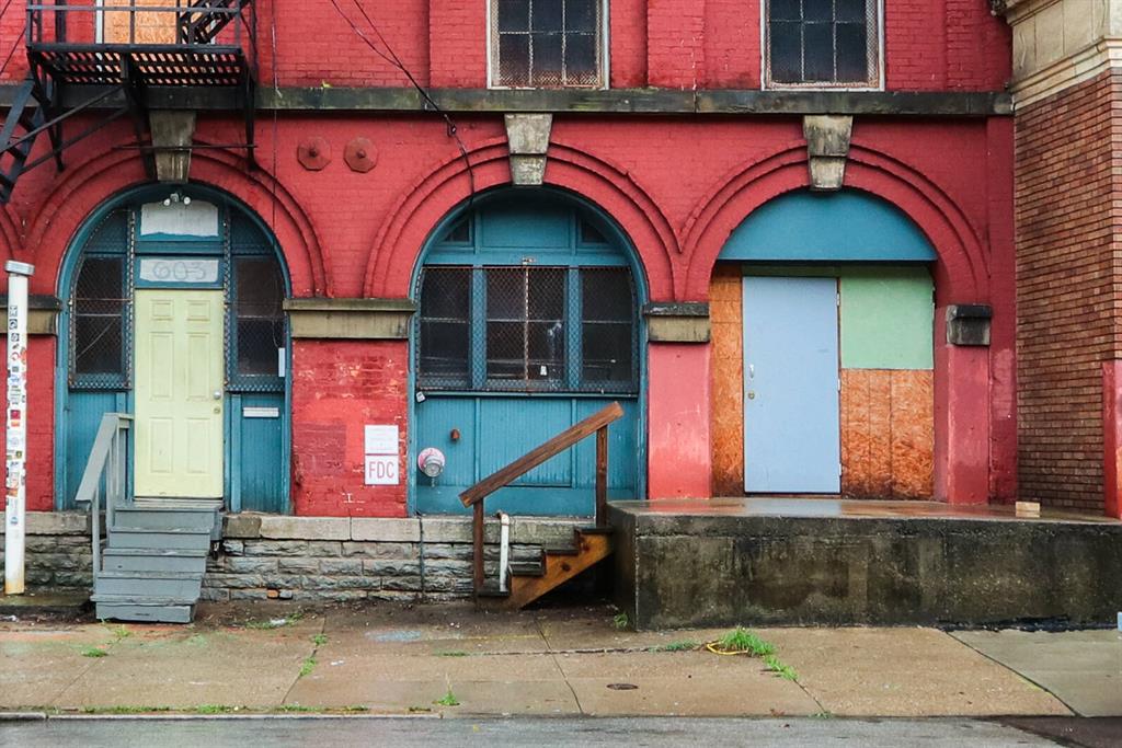 Entrance for 603 W McMicken Ave Cincinnati, OH 45214