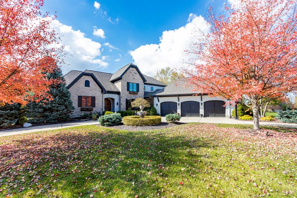 8545 Ivy Trails Dr