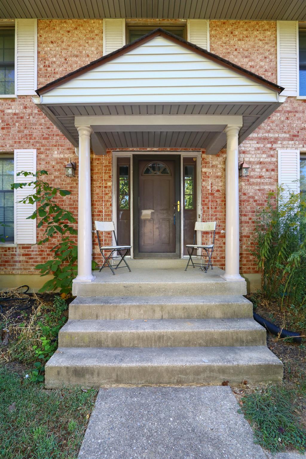 Entrance for 812 Mary St Villa Hills, KY 41017