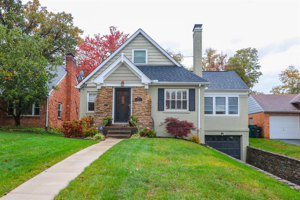3853 Kilbourne Ave Oakley, OH