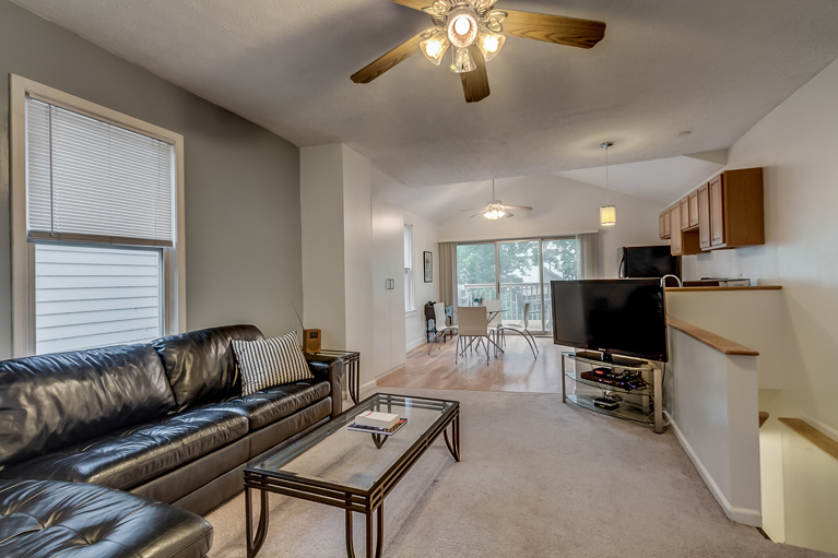 13 Garrison Ave
