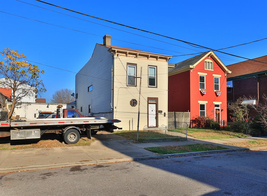 207 E 7th Street Newport, KY