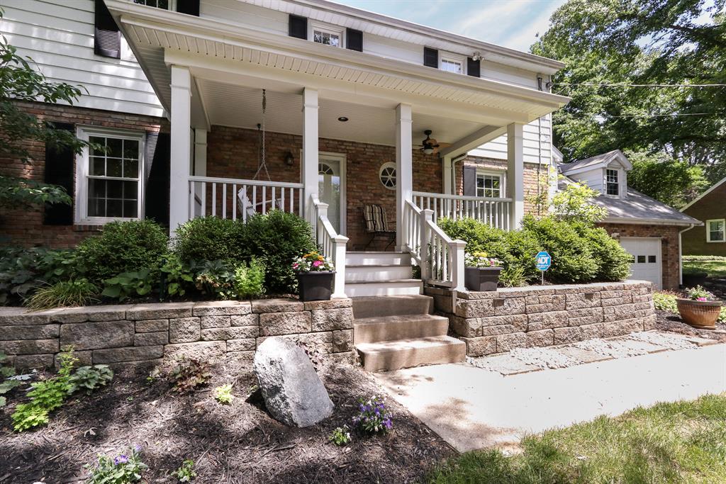 Entrance for 8716 Hollyhock Dr Finneytown, OH 45231