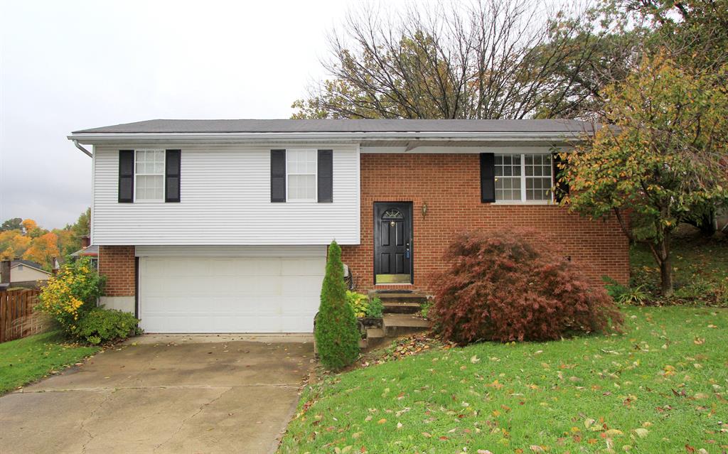 4 Arbor Dr