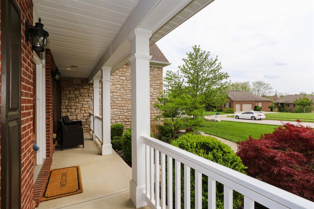 Porch for 1168 Monarchos Rdg Union, KY 41091