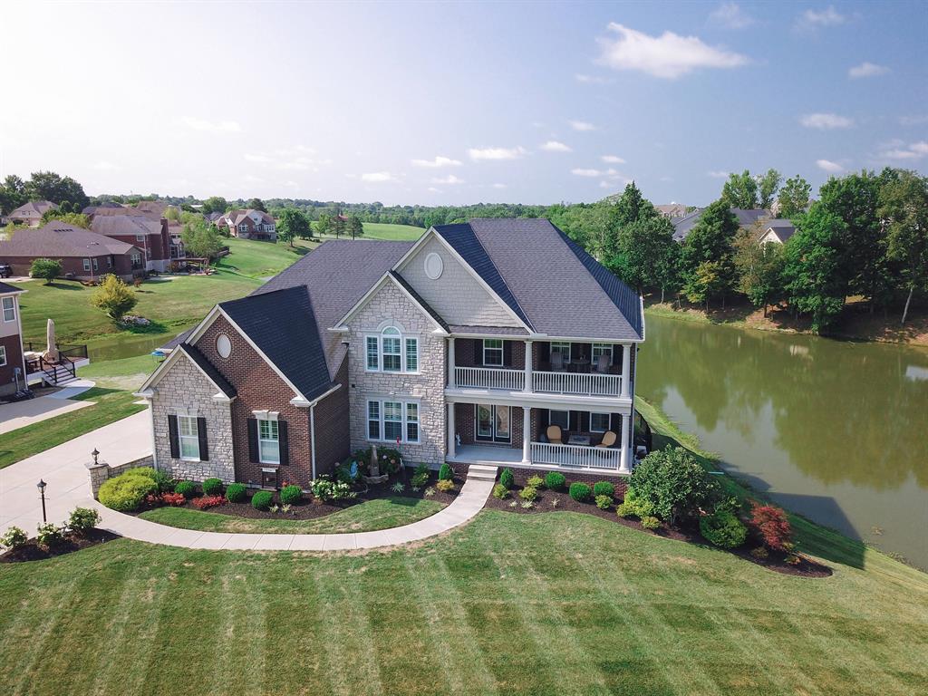 2586 Twin Hills Ct