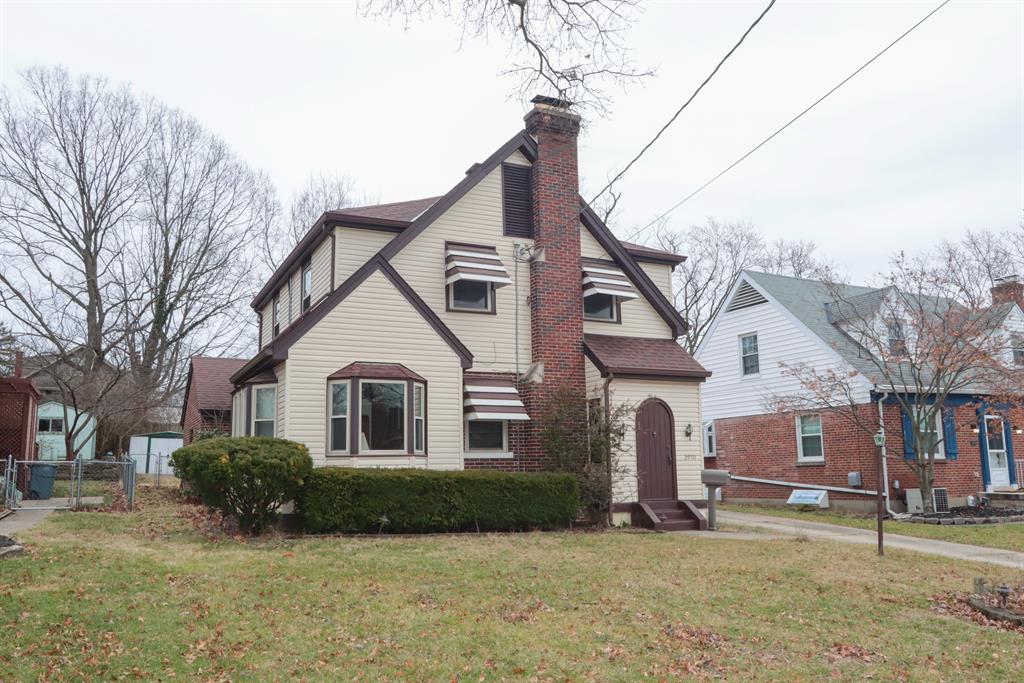3950 Ruth Ln