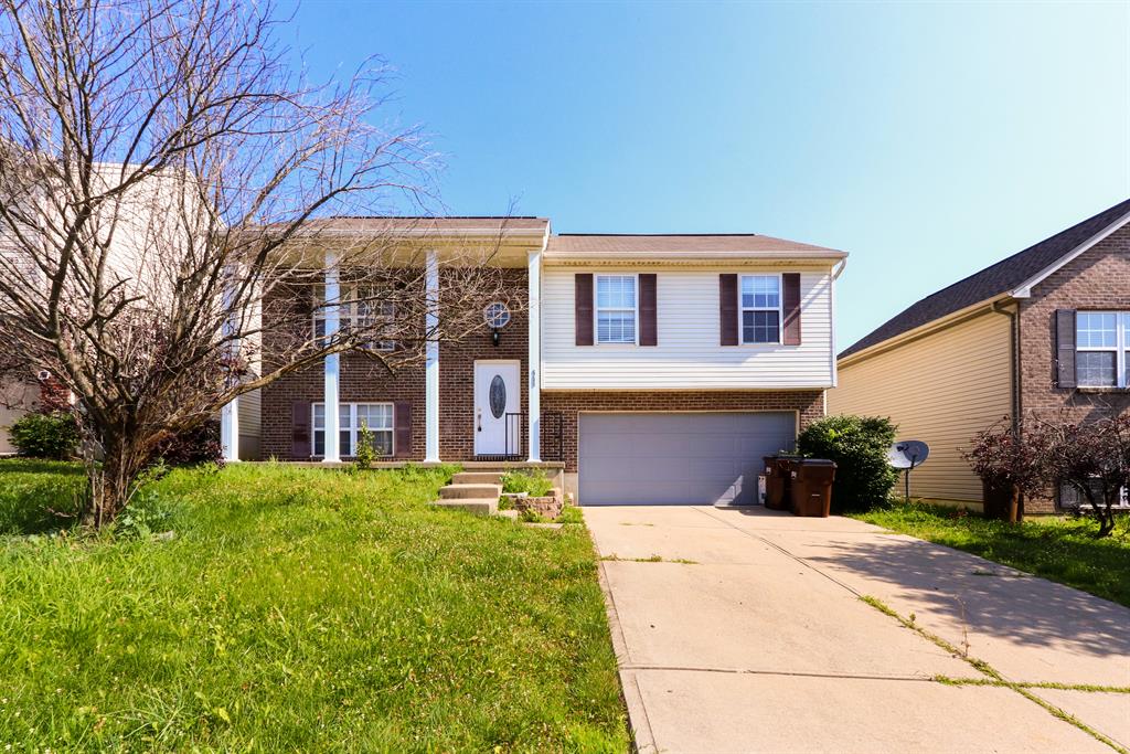 559 Astoria Ct