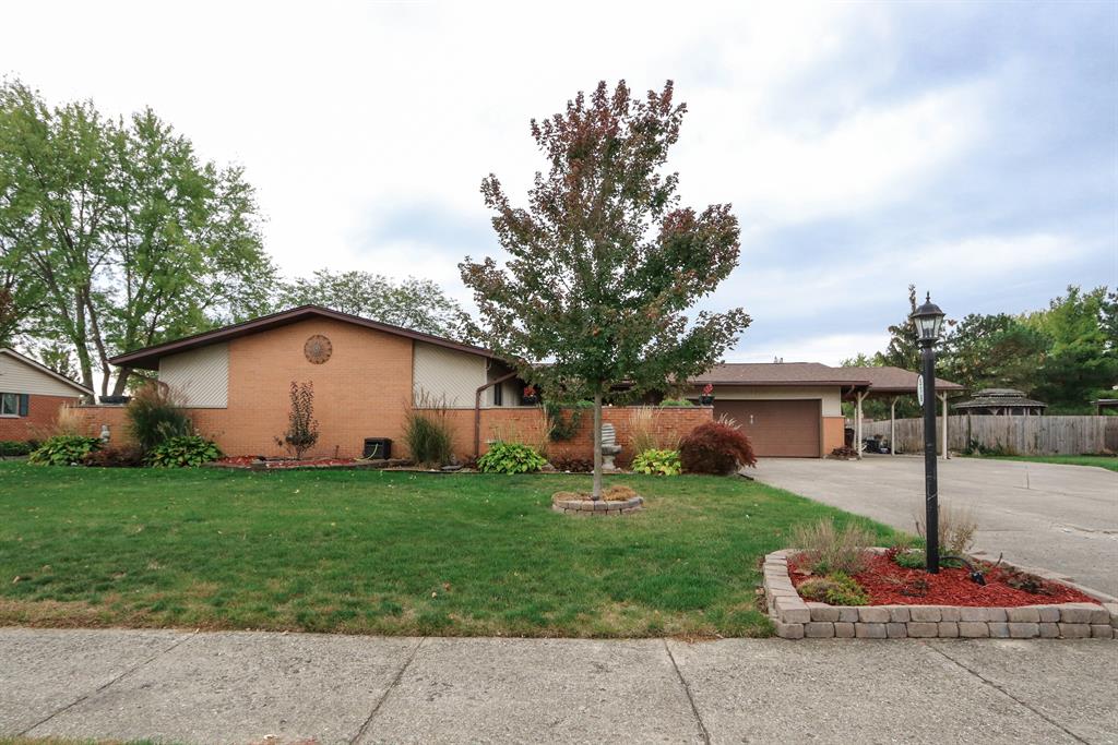 516 E Alkaline Springs Rd Vandalia, OH