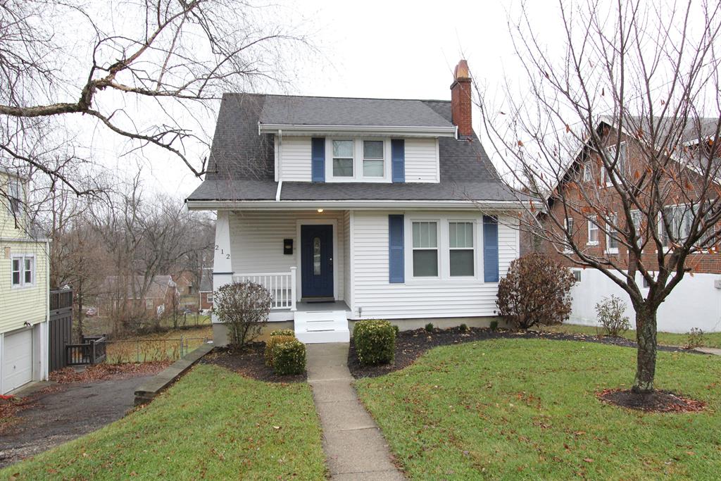 212 Forest Ave