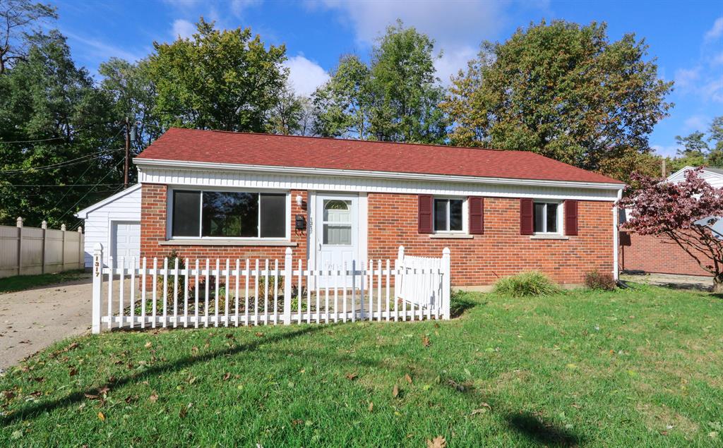 1317 Kapok St Fairborn, OH