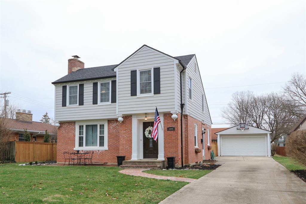 309 E Dixon Ave Oakwood, OH