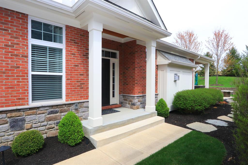Entrance for 6993 Harbour Town Dr West Chester - West, OH 45069