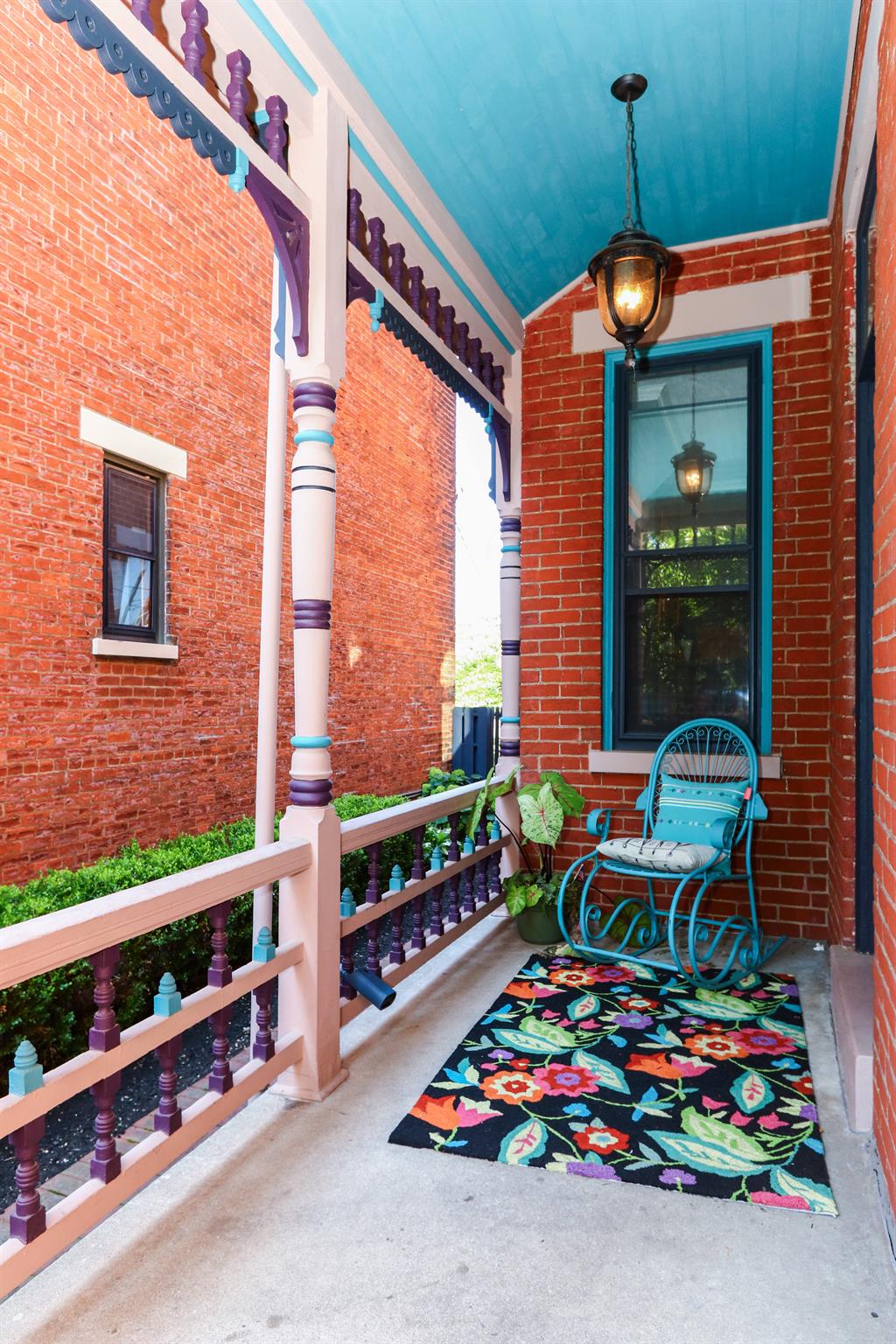 Porch for 324 Park Ave Newport, KY 41071